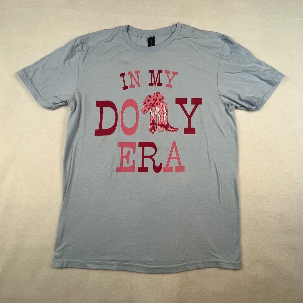 In My Dolly Era T-Shirt Women's M Blue Country Western Cowgirl Boot Tee Gildan